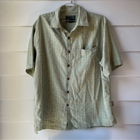 Woolrich Men's Green Plaid Shirt - Picture 1 of 16